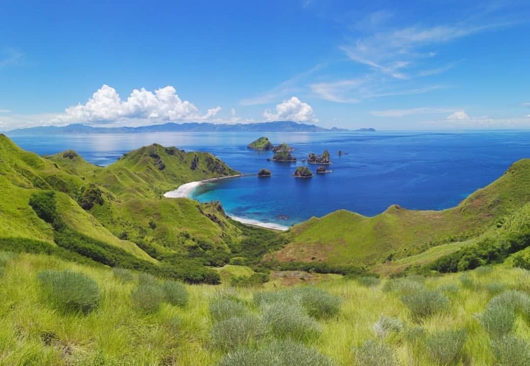 Menengok Keindahan 4 Destinasi Wisata di Bima Nusa