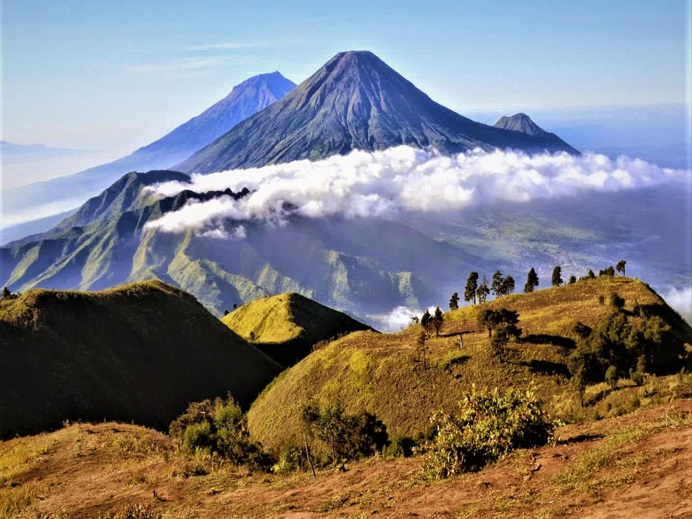 Gunung Gunung Favorit Di Indonesia Indonesia Traveler