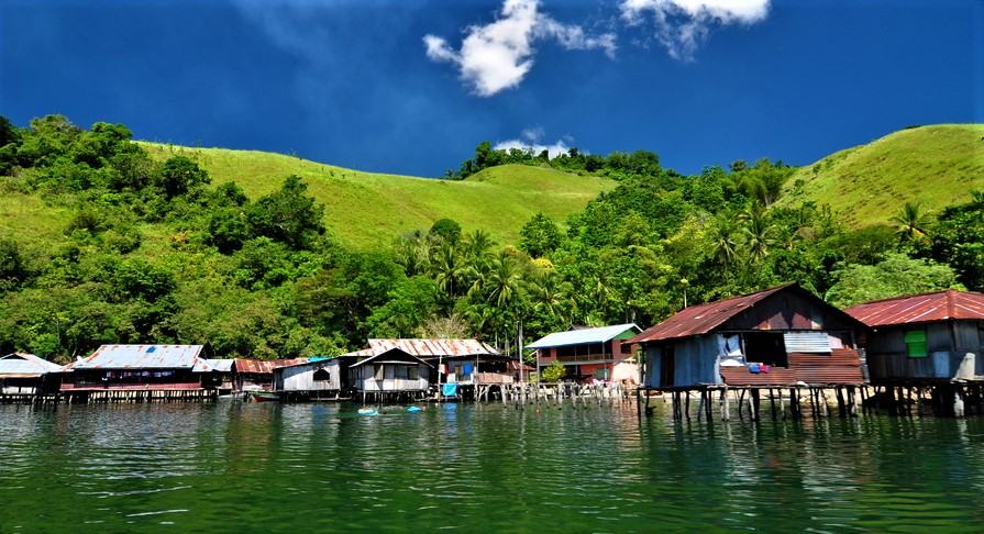 Papua, Danau Sentani