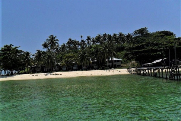 Kalimantan Barat, Pulau Randayan
