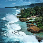 Biak, Pantai Batu Picah, Photo by @hitspapuadotId