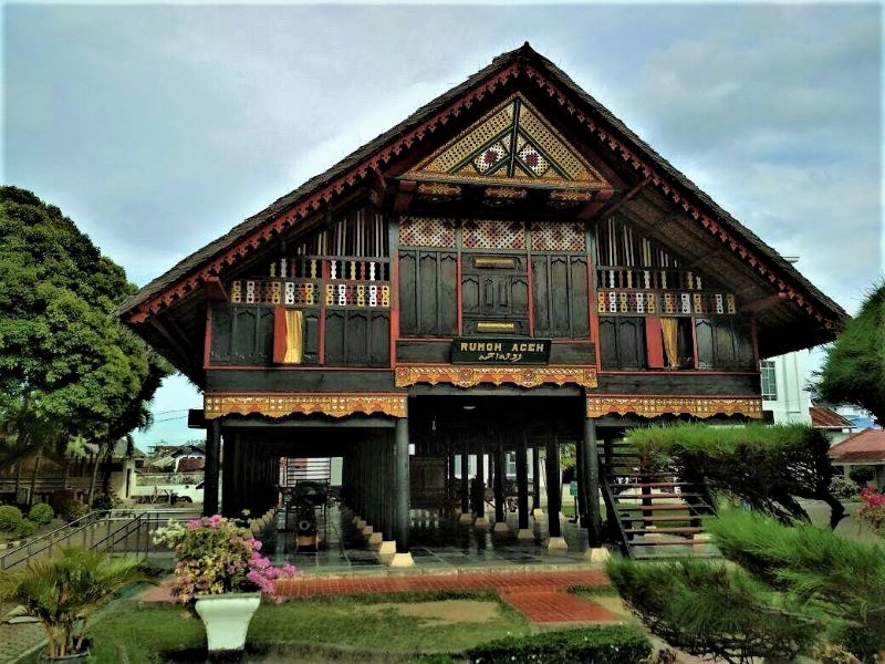 Mengenal Rumah Adat Aceh, Rumoh Aceh