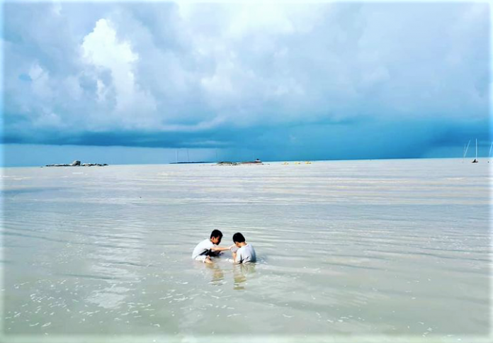 Pantai Pan Semujur, Destinasi Wisata Seru di Bangka Tengah