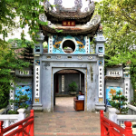 Hanoi, Danau Hoan Kiem – Ngoc Son Temple