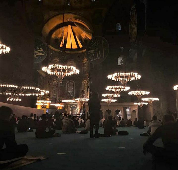 Ramadhan Perdana Mesjid Ayasofya, Turki