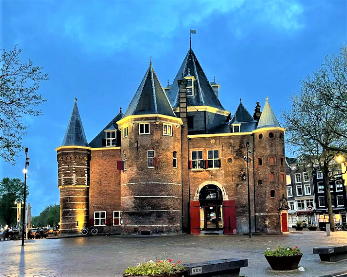 De Waag, Objek Wisata Belanda yang Unik dan Klasik
