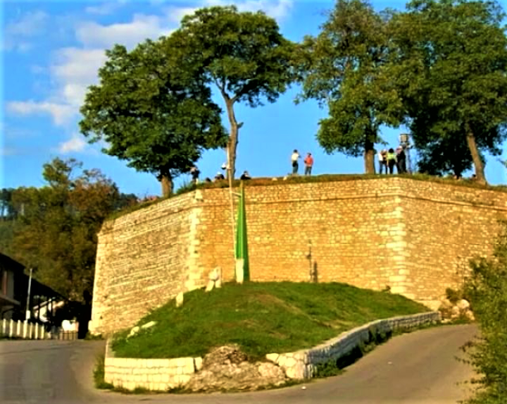 Yuk, Wisata Kastil di Bosnia dan Herzegovina