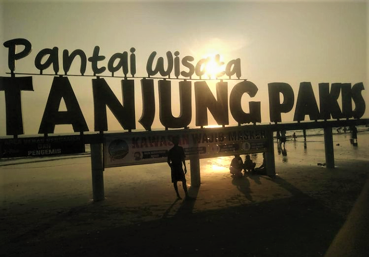 Pantai Tanjung Pakis, Salah Satu Sudut Istimewa di Karawang