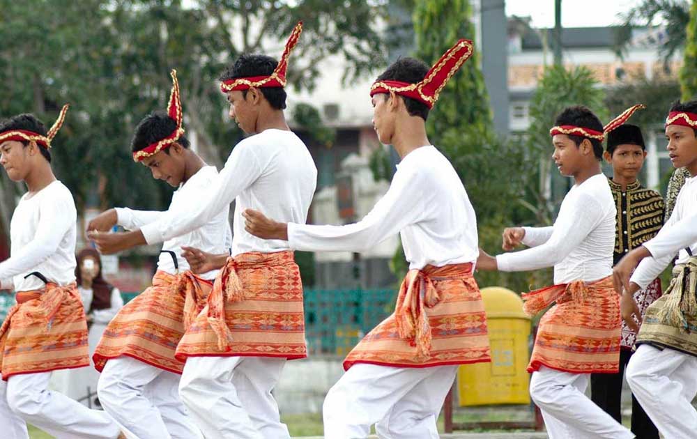 Mengenal Tari Seudati dari Aceh | Indonesia Traveler