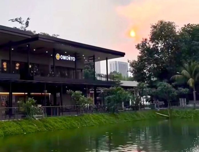 Cibis Park, Ruang Hijau Terbuka di Tengah Nuansa Gedung Perkantoran