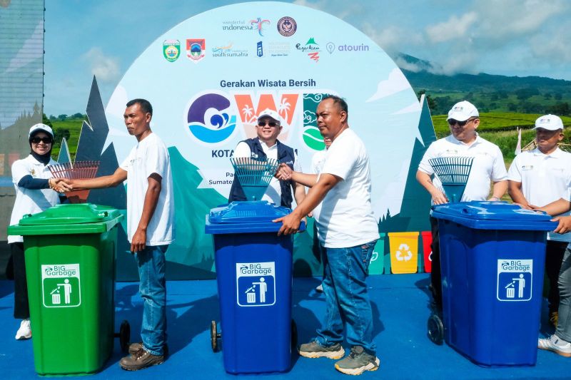 Kemenpar Perkuat Gerakan Wisata Bersih di Pagar Alam, Cermin Peradaban & Karakter Bangsa