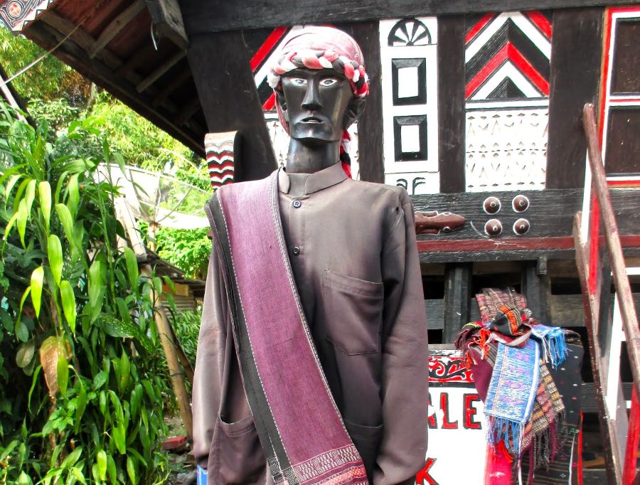 Menguak Rahasia Tarian Magis Sigale-gale