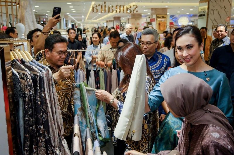 Ramaikan BINA Indonesia Great Sale 2025, Berwisata Sambil Belanja