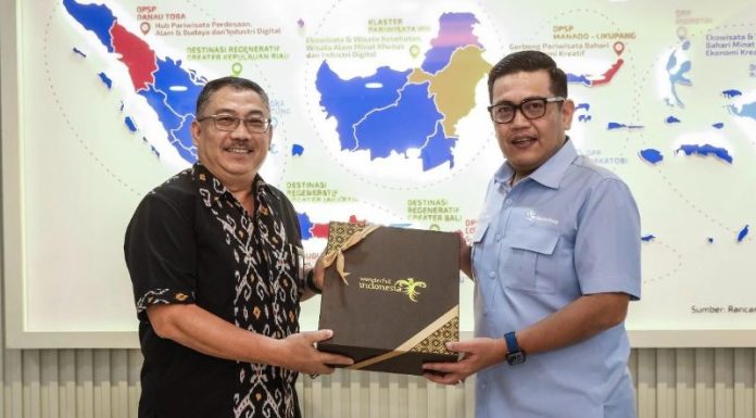 Kolaborasi Kemenpar – Kemenkop, Percepat Pendirian Kopdes Merah Putih di Desa Wisata Kolaborasi Kemenpar – Kemenkop, Percepat Pendirian Kopdes Merah Putih di Desa Wisata