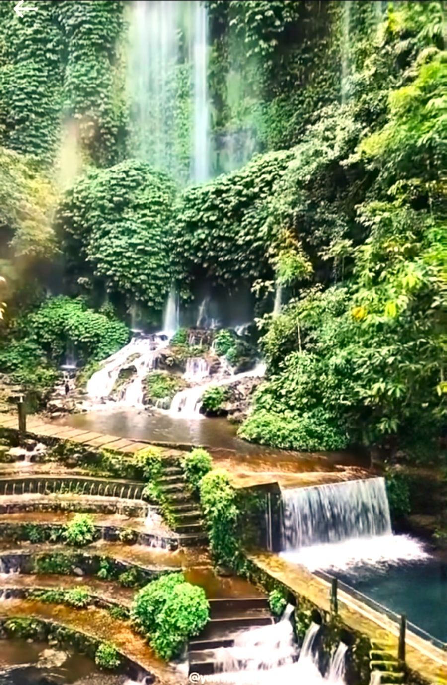 Air Terjun Temburun, Sensasi 7 Undakan yang Menakjubkan