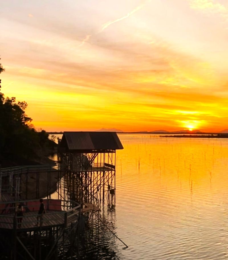 Menikmati ‘Keajaiban Musiman’ di Danau Sentarum