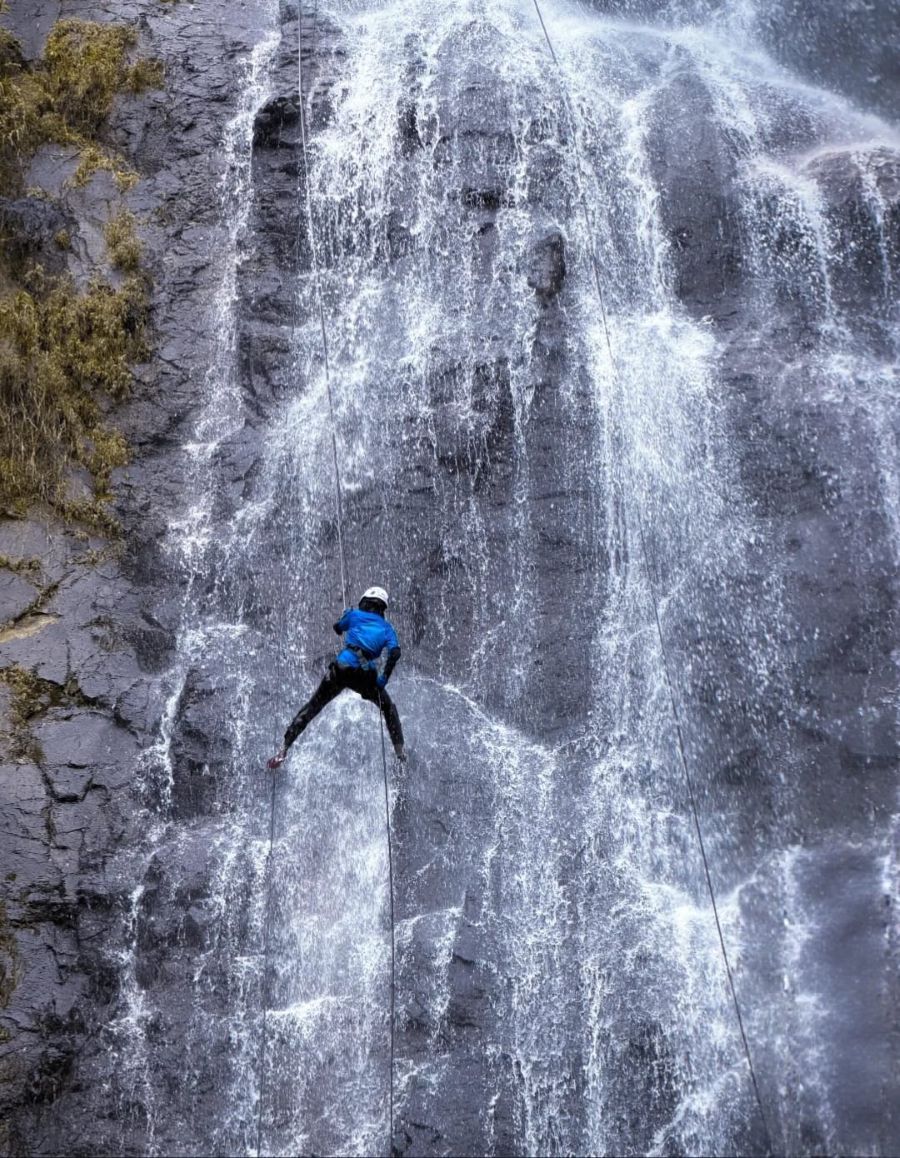 Curug Cikumpay, Surga Tersembunyi di Kabupaten Lebak - Banten